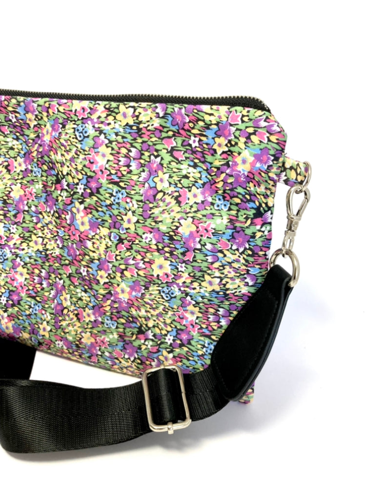 Floral boho bag with tassel