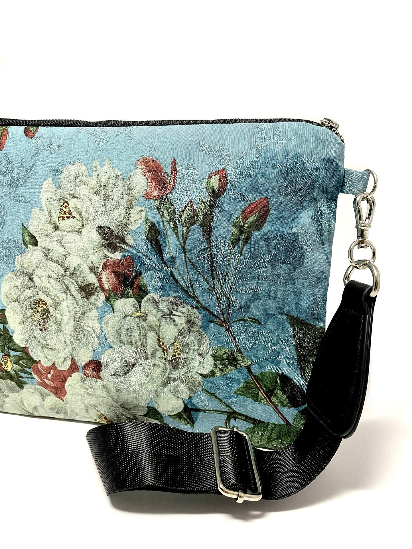 Floral crossbody bag with tassel