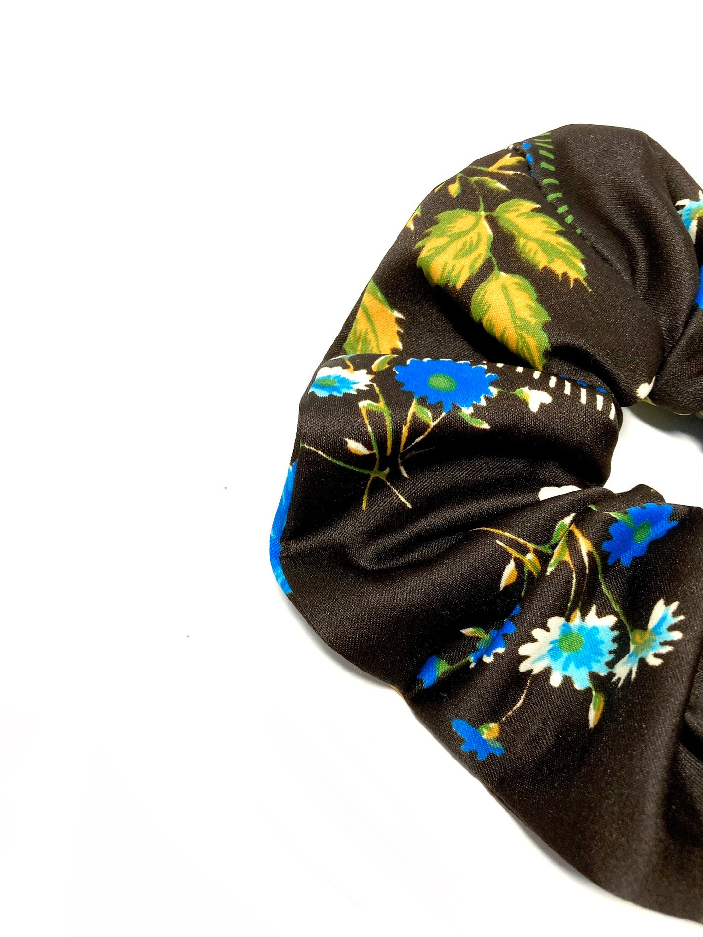 Floral scrunchie