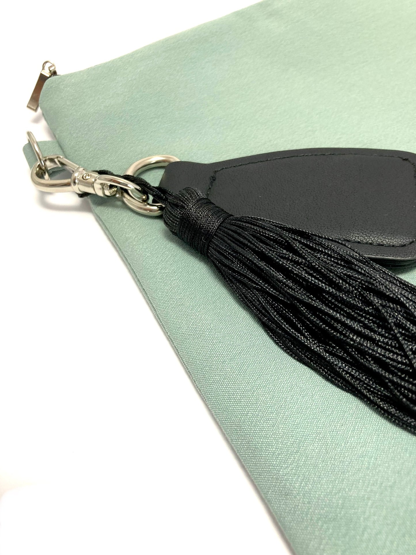 Aquamarine crossbody bag with tassel