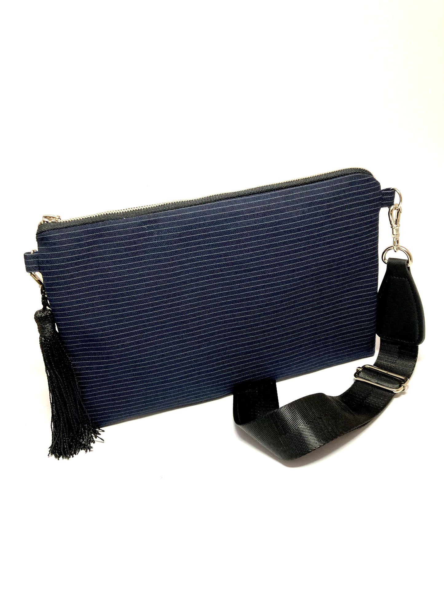 Navy blue crosssbody bag with tassel
