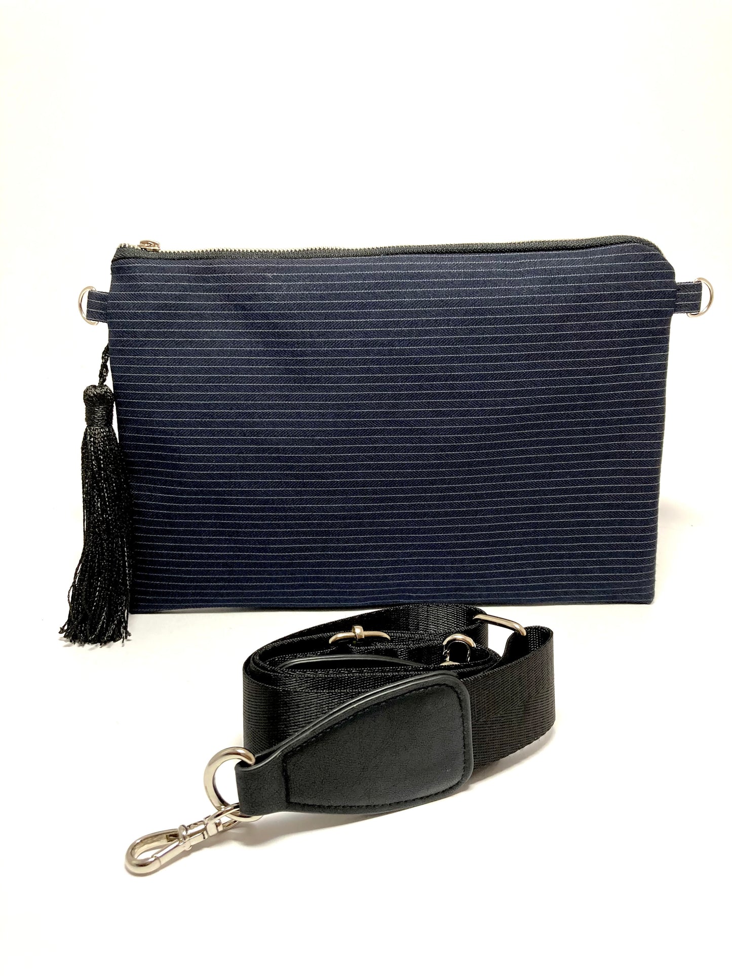 Navy blue crosssbody bag with tassel