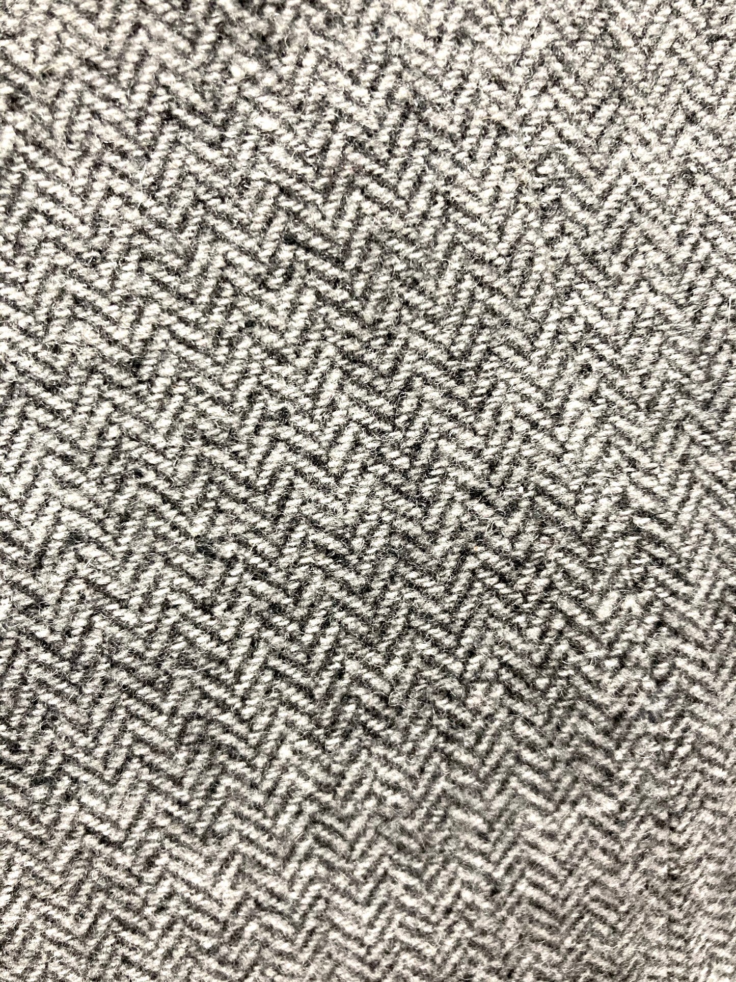 Grey woolen bag with tassel