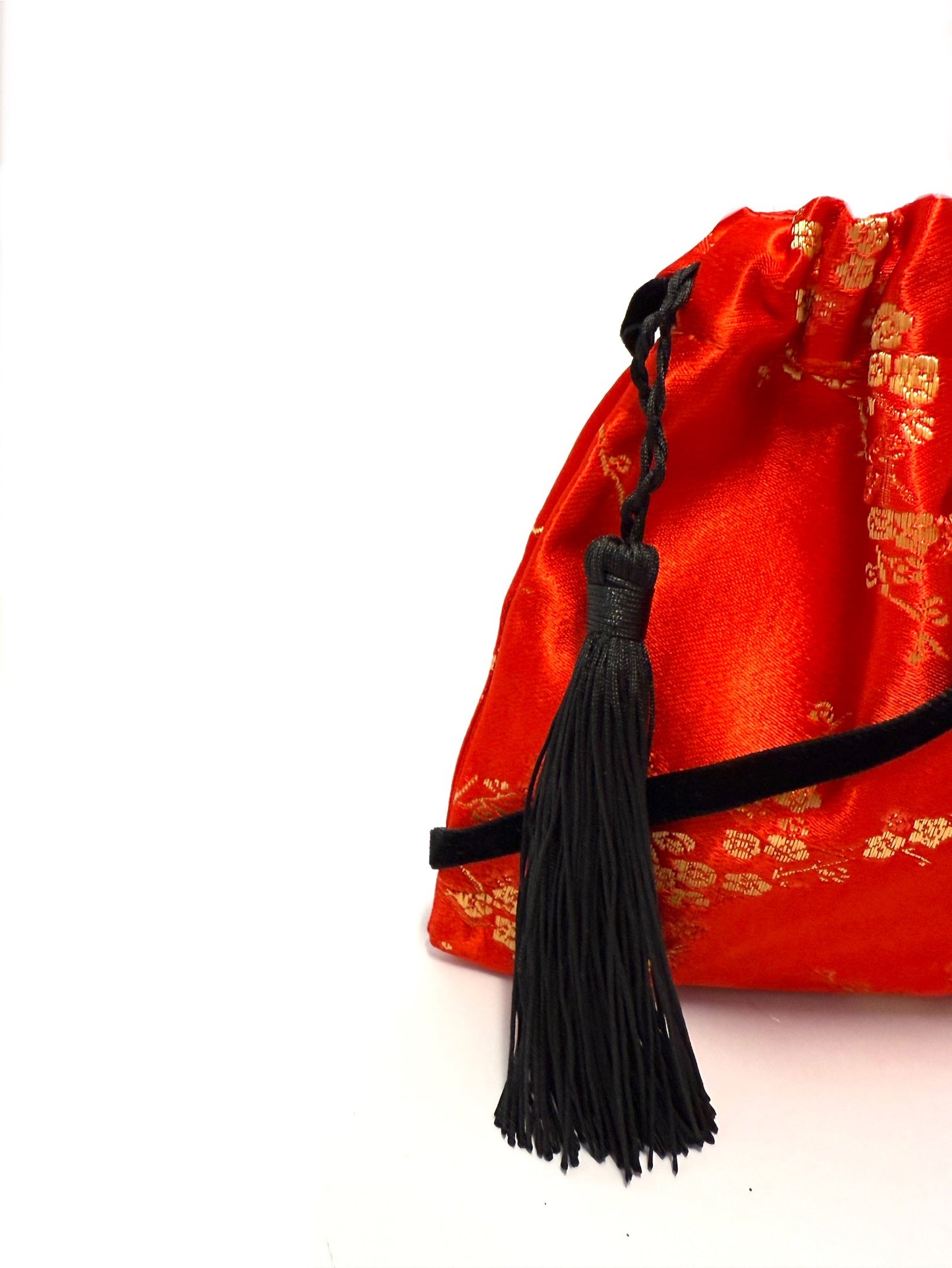 Mini purse with tassel