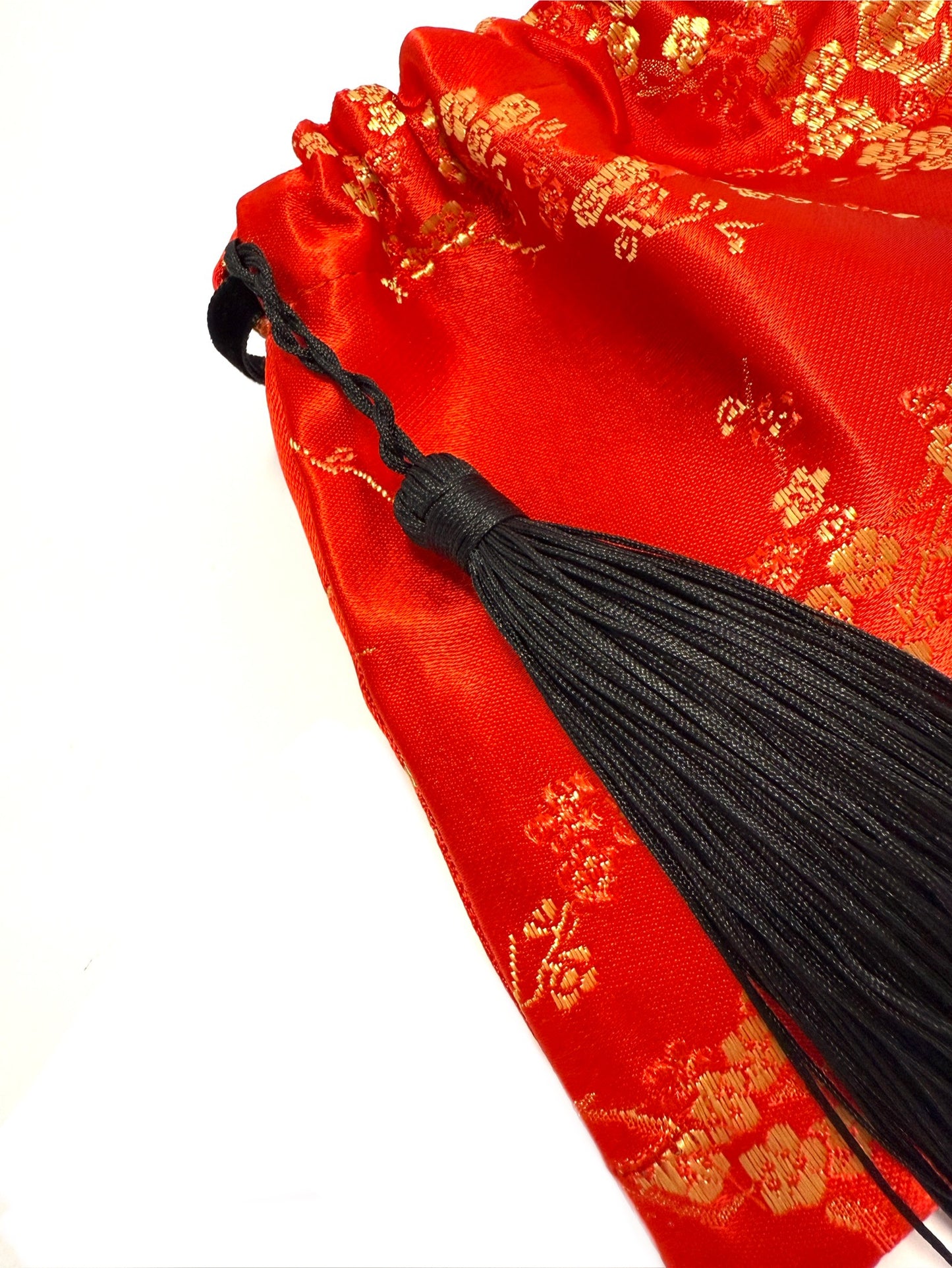 Mini purse with tassel
