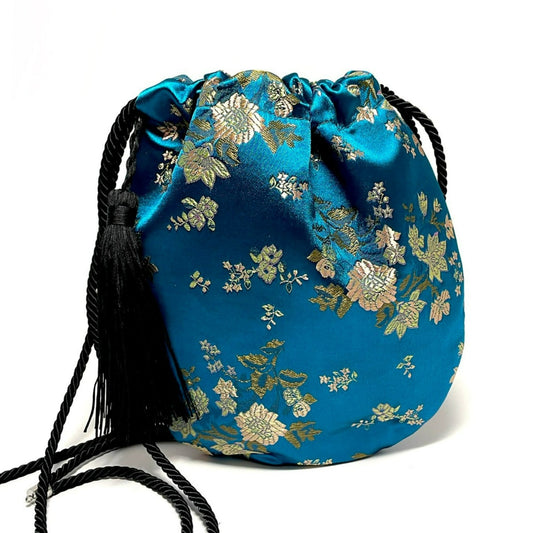 Kimono floral bucket bag