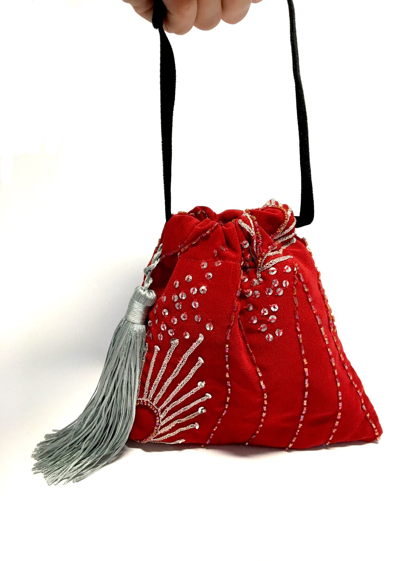 Mini purse with tassel