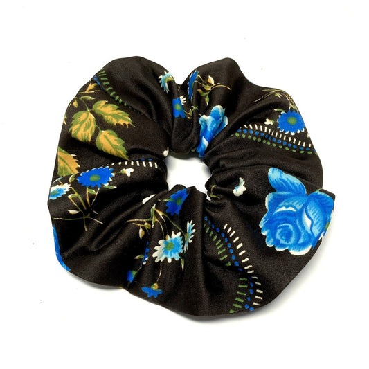 Floral scrunchie